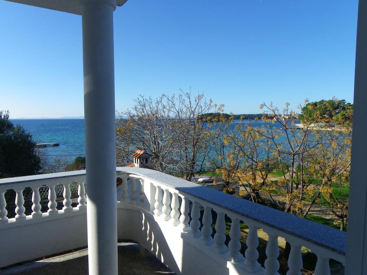 B&B Maestral Rab Раб Экстерьер фото